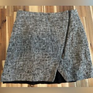 EUC Banana Republic Gray Tweed Skirt in Size 4